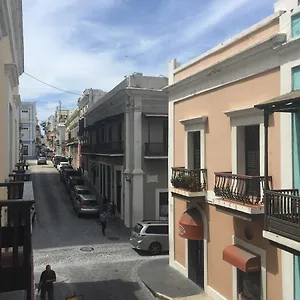 Apartment Old Balcony At Fortaleza St, San Juan